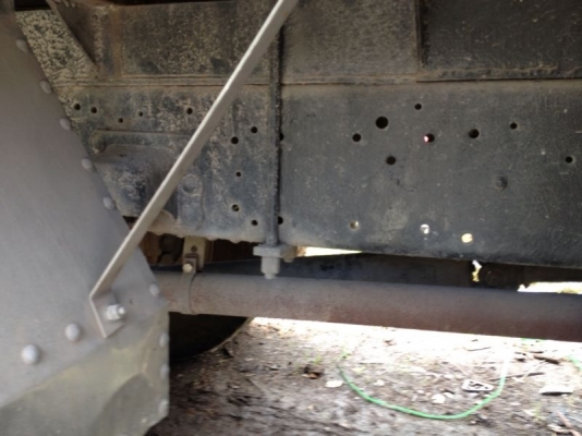 รถนิตสัน 6 ล้อ ตู้เย็น 160 แรงม้า สนใจติดต่อ 081 - 6079515 รถนิตสัน 6 ล้อ ตู้เย็น 160 แรงม้า สนใจติดต่อ 081 - 6079515