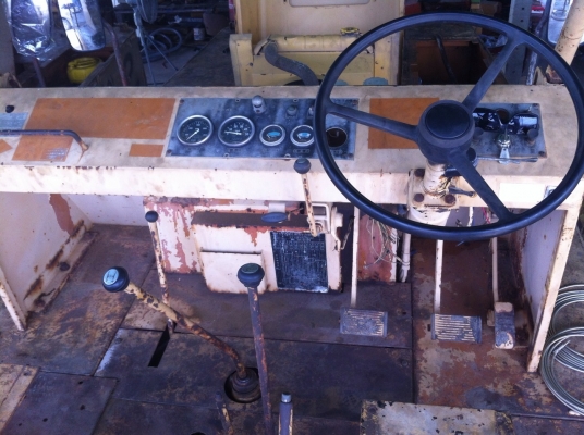 ขายด่วนรถบดล้อยาง9ล้อSAKAI TS150 ทำสี ตรวจเช็คพร้อมใช้ เล่มทะเบียน