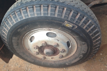 ***ขายแล้วครับขอบคุณ Truck2hand ขายหัวคัสซีพร้อมเครื่อง รถประกอบ 10ล้อเพลาเดียว เหมาะทำ เทเลอร์/หางปลา วางเครื่องHO7C 185HP(ลงเล่ม)วางหัวเก๋งF-17(ลงเล่ม)สภาพสวยไม่ผุภายในดีคอนโซลครบ ช่วงล่างเพลาเดียว คัสซีสวยไม่ผุไม่บวม พ.พาวเวอร์ เบรคทริฟฟี่ ยางดี7เส้น พ