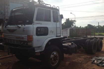 ***ขายแล้วครับขอบคุณ Truck2hand ขายหัวคัสซีพร้อมเครื่อง รถประกอบ 10ล้อเพลาเดียว เหมาะทำ เทเลอร์/หางปลา วางเครื่องHO7C 185HP(ลงเล่ม)วางหัวเก๋งF-17(ลงเล่ม)สภาพสวยไม่ผุภายในดีคอนโซลครบ ช่วงล่างเพลาเดียว คัสซีสวยไม่ผุไม่บวม พ.พาวเวอร์ เบรคทริฟฟี่ ยางดี7เส้น พ