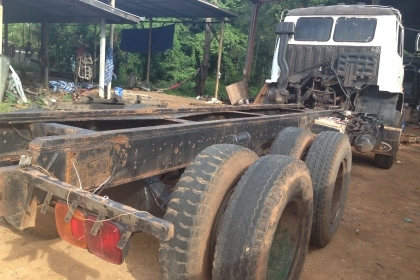 ***ขายแล้วครับขอบคุณ Truck2hand ขายหัวคัสซีพร้อมเครื่อง รถประกอบ 10ล้อเพลาเดียว เหมาะทำ เทเลอร์/หางปลา วางเครื่องHO7C 185HP(ลงเล่ม)วางหัวเก๋งF-17(ลงเล่ม)สภาพสวยไม่ผุภายในดีคอนโซลครบ ช่วงล่างเพลาเดียว คัสซีสวยไม่ผุไม่บวม พ.พาวเวอร์ เบรคทริฟฟี่ ยางดี7เส้น พ