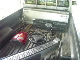 ขาย TOYOTA HILUX VIGO 3.0 D4D Single Cab ปี 2008 สีเงิน(ตะกั่ว)