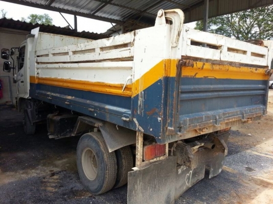 รถอิซูซุ 6 ล้อดั้ม FC4J 150 แรงม้า ปี 49    สนใจติดต่อ 081 - 6079515