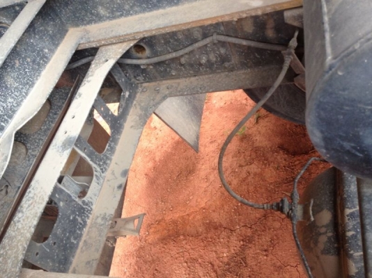 รถอิซูซุ 6 ล้อดั้ม FC4J 150 แรงม้า ปี 49    สนใจติดต่อ 081 - 6079515