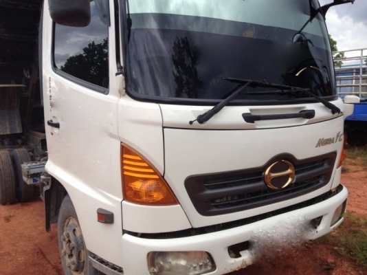 รถอิซูซุ 6 ล้อดั้ม FC4J 150 แรงม้า ปี 49    สนใจติดต่อ 081 - 6079515