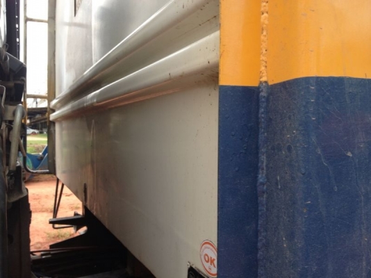 รถอิซูซุ 6 ล้อดั้ม FC4J 150 แรงม้า ปี 49    สนใจติดต่อ 081 - 6079515