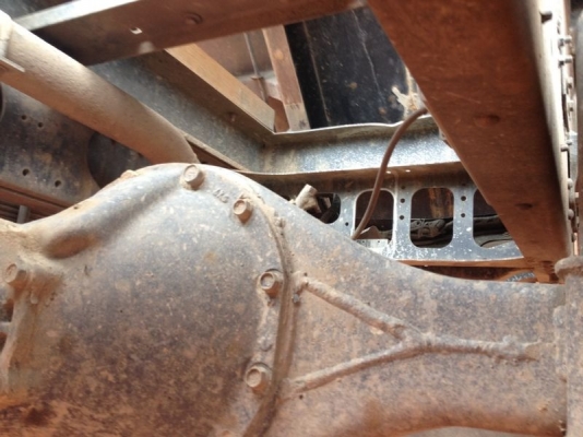 รถอิซูซุ 6 ล้อดั้ม FC4J 150 แรงม้า ปี 49    สนใจติดต่อ 081 - 6079515