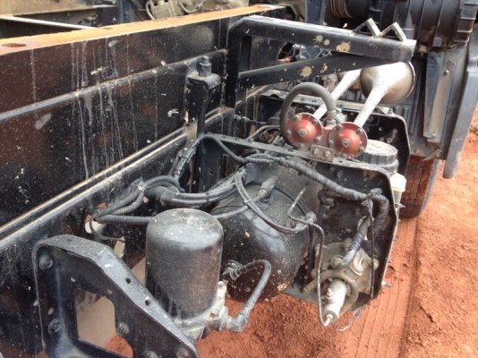 รถอิซูซุ 6 ล้อดั้ม FC4J 150 แรงม้า ปี 49    สนใจติดต่อ 081 - 6079515