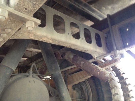 รถอิซูซุ 6 ล้อดั้ม FC4J 150 แรงม้า ปี 49    สนใจติดต่อ 081 - 6079515