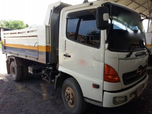 รถอิซูซุ 6 ล้อดั้ม FC4J 150 แรงม้า ปี 49    สนใจติดต่อ 081 - 6079515