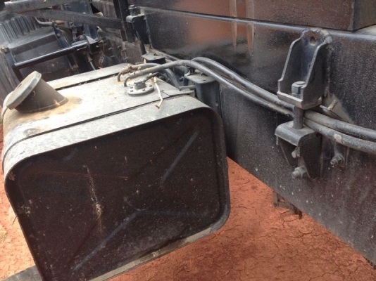 รถอิซูซุ 6 ล้อดั้ม FC4J 150 แรงม้า ปี 49    สนใจติดต่อ 081 - 6079515