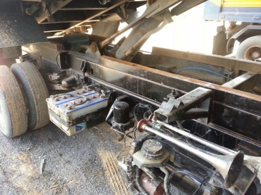 รถอิซูซุ 6 ล้อดั้ม FC4J 150 แรงม้า ปี 49    สนใจติดต่อ 081 - 6079515