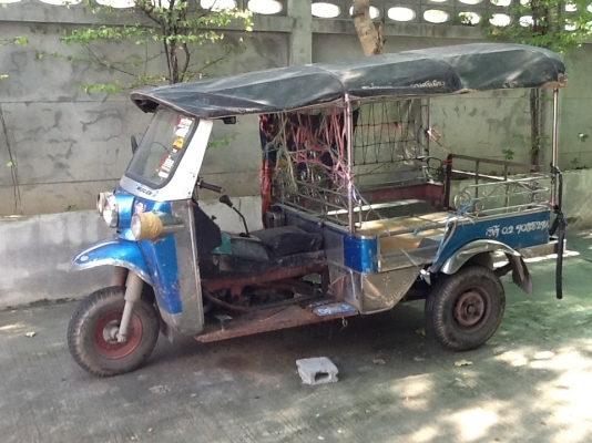 ขายตุ๊กๆไทยแลนด์  25000