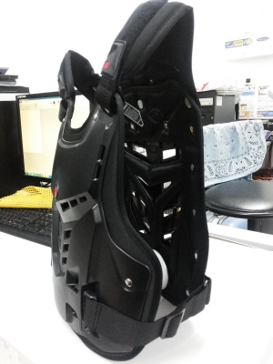 ขายเสื้อเกราะ Scoyco ไซร์ XL ขายเสื้อเกราะ Scoyco ไซร์ XL