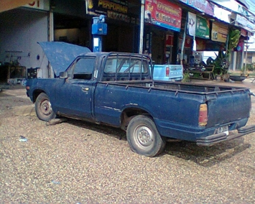 ขาย DATSUN 620ดัทสัน ช้างเหยียบ  4 ขอ