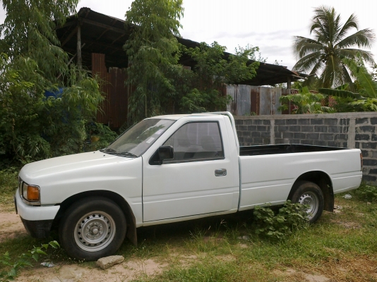 อีซูซเดิมสวย ขายถูก พร้อมใช้