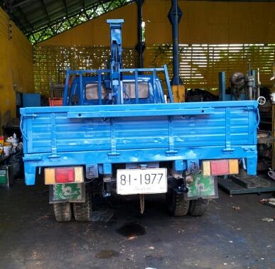 ขายรถนิสสัน6ล้อติดเครน2ตัน