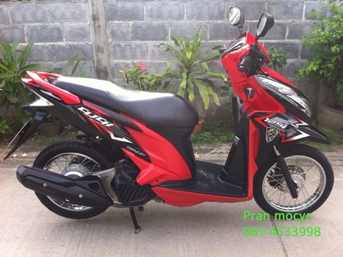 ขายhonda click สีดำเเดง ปี2555 ขายhonda click สีดำเเดง ปี2555