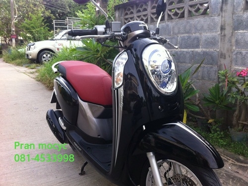 ขายhonda scoopy สีดำเทา ปี2013 รถ6เดือน