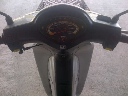 ด่วน!เวฟ125R สต๊าทมือ รถสวย ปี48 รถเครื่องเดิมแน่นๆ พร้อมใช้ ทะเบียน+เอกสารโอน ภาษีไม่หมด 088-2197709