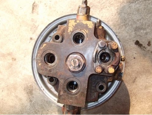 ขายคอนโทลวาว รถตักล้อยาง ได้2รุ่น KAWA70Z,TCM850