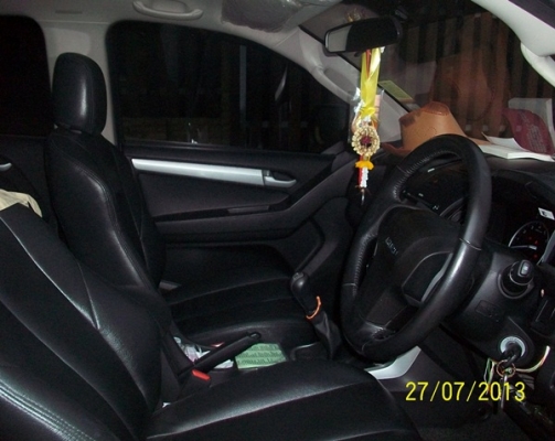 NEW D-MAX HI-LANDER 2.5 Z DVD 4ประตู สีขาวมุกสภาพใหม่ ไม่ใช้ภาษีรถคันแรก