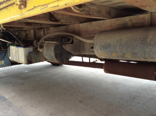 รถหกล้อ ISUZU NPR หัวใหญ่ ปี 39 เครื่อง 110 เครื่องดี ซัซซี่สวย พวงมาลัยเพาเวอร์ ขายตามสภาพ 330,000