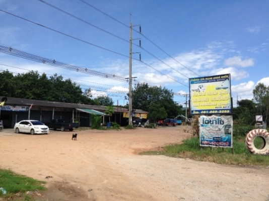 ให้เช่ารถเฮี๊ยบ  ระยอง /อู่ซ่อมรถเฮี๊ยบ ระยอง,รถบรรทุกติดเครน ระยอง,รถเทเลอร์ ระยอง