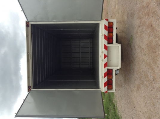 Hino FC4J. 6 ล้อตู้ 10 บาน (ตู้ใหม่ยังไม่ได้ใช้งาน) เครื่อง144 HP ยาว6เมตร ปี 40ไม่มีเสากลาง สภาพสวย พร้อมใช้งาน 750,000 Hino FC4J. 6 ล้อตู้ 10 บาน (ตู้ใหม่ยังไม่ได้ใช้งาน) เครื่อง144 HP ยาว6เมตร ปี 40ไม่มีเสากลาง สภาพสวย พร้อมใช้งาน 750,000