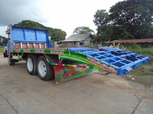 ขายรถ10ล้อเทเลอร์ เครื่อง165แรง พวงมาลัยเพาเวอร์ พร้อมสโลว์ พร้อมใช้ เอกสารพร้อมโอน