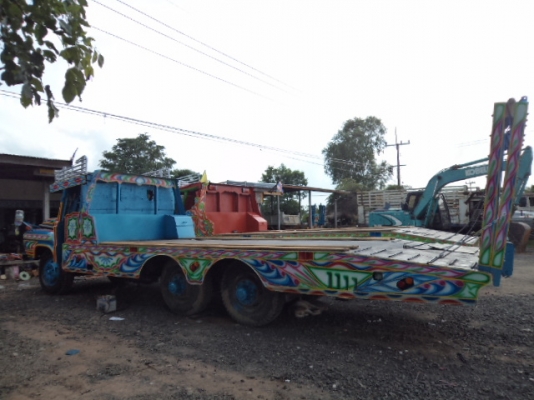 ขายรถ10ล้อเทเลอร์ เครื่อง165แรง พวงมาลัยเพาเวอร์ พร้อมสโลว์ พร้อมใช้ เอกสารพร้อมโอน