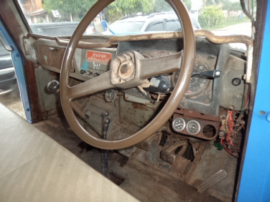 ขายรถ10ล้อเทเลอร์ เครื่อง165แรง พวงมาลัยเพาเวอร์ พร้อมสโลว์ พร้อมใช้ เอกสารพร้อมโอน