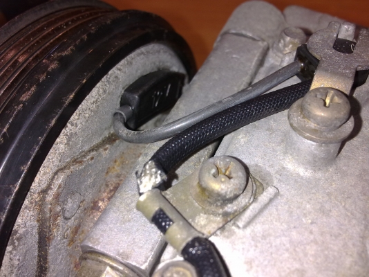 คอมแอร์ mazda lantis