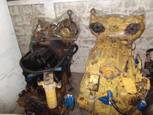 เกียร์รถตักล้อยาง KOMATSU WA600