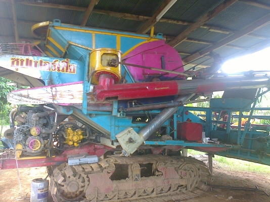 ขายรถเกี่ยวเป็นคัน หรือจะ ตัดซื้อเอาอะไหร่ตัวไหนก็ได้ครับ