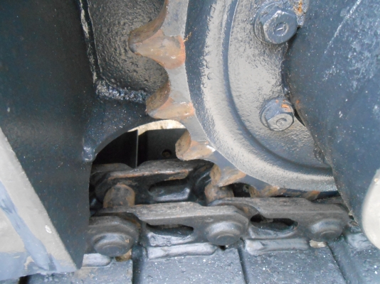 ขายรถขุดเล็ก KOMUTSU PC  27 R-8 เก่านอกปรับสภาพแล้ว