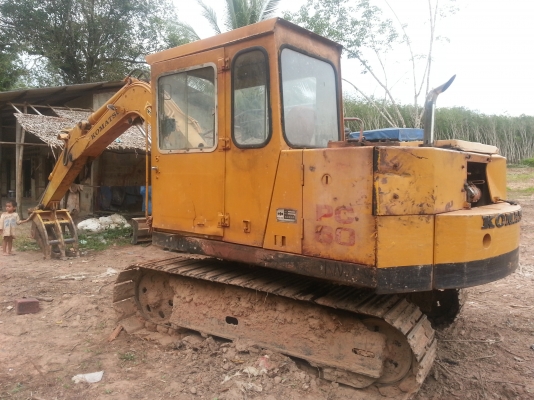 KOMATSU PC60-1