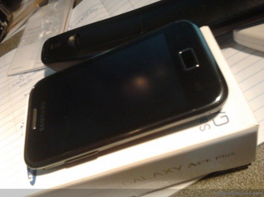 ขาย sumsung galaxy ace plus 4000 รวมส่ง EMS