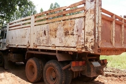 MITSUBISHI FUSO FN527 - 195 HP 6D16 MA สิบล้อดั๊มพ์ 2 เพลา กระบะดั๊มพ์เหล็ก 12 ตันฝาข้างเหล็กแผ่นเรียบดั๊มพ์หน้าพระลาน เครื่องแน่นแรงดีพร้อมติดตั้งเทอร์โบ หัวเก๋งตาเหลี่ยมสภาพดีภายในคอนโซลเรือนไมล์อยู่ครบ พวงมาลัยเพาเวอร์ ระบบเบรคทริ๊ปฟี้ ช่วงล่างคัชซีสวย