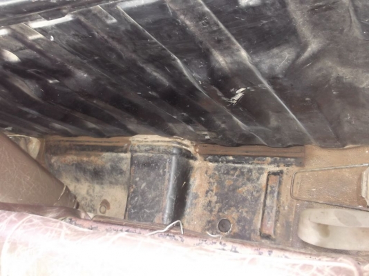 ขายNissan BigMเครื่องขาว แชชซีสวย ทะเบียนไม่ขาดต่อเอกสารชุดโอนครบ ขายNissan BigMเครื่องขาว แชชซีสวย ทะเบียนไม่ขาดต่อเอกสารชุดโอนครบ