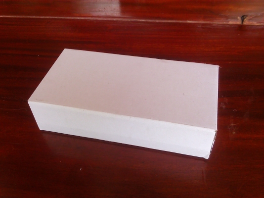ด่วนกล่องกระดาษลูกฟูกสีขาวของใหม่ กล่องละ2 บาท ขนาด 20*10*5 ซม.(เหลือ400 ชิ้น)