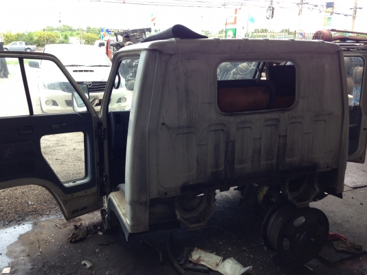 หัวเก๋ง NKR ตาหวาน 12v.