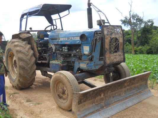 ขายรถไถฟอร์ด6600แท้พร้อมใช้งานเอกสารเล่มทะเบียน