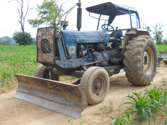 ขายรถไถฟอร์ด6600แท้พร้อมใช้งานเอกสารเล่มทะเบียน