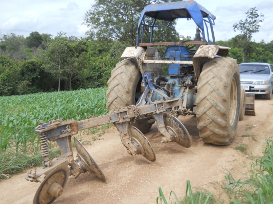 ขายรถไถฟอร์ด6600แท้พร้อมใช้งานเอกสารเล่มทะเบียน