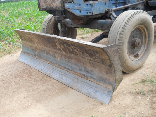 ขายรถไถฟอร์ด6600แท้พร้อมใช้งานเอกสารเล่มทะเบียน