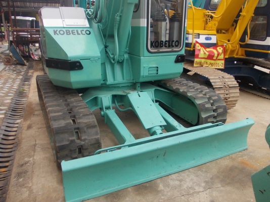 ขายรถแม็คโคร KOBELCO 50UR พร้อมใช้งาน ราคาถูกๆ ขายรถแม็คโคร KOBELCO 50UR พร้อมใช้งาน ราคาถูกๆ