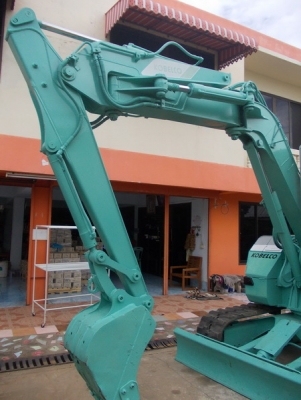 ขายรถแม็คโคร KOBELCO 50UR พร้อมใช้งาน ราคาถูกๆ ขายรถแม็คโคร KOBELCO 50UR พร้อมใช้งาน ราคาถูกๆ