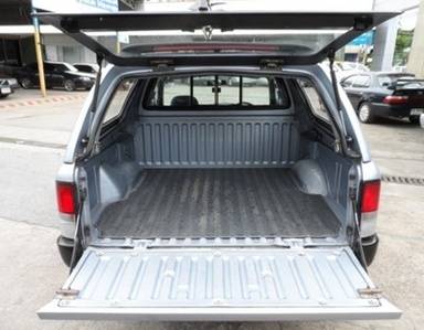 NISSAN NV QUEENCAB 1.6 SL MT ปี 2000 รถบ้านแท้พร้อมใช้ T.086-527-9533 NISSAN NV QUEENCAB 1.6 SL MT ปี 2000 รถบ้านแท้พร้อมใช้ T.086-527-9533