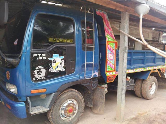 ขาย6ล้อดัมพ์เครื่อง195แรงม้า